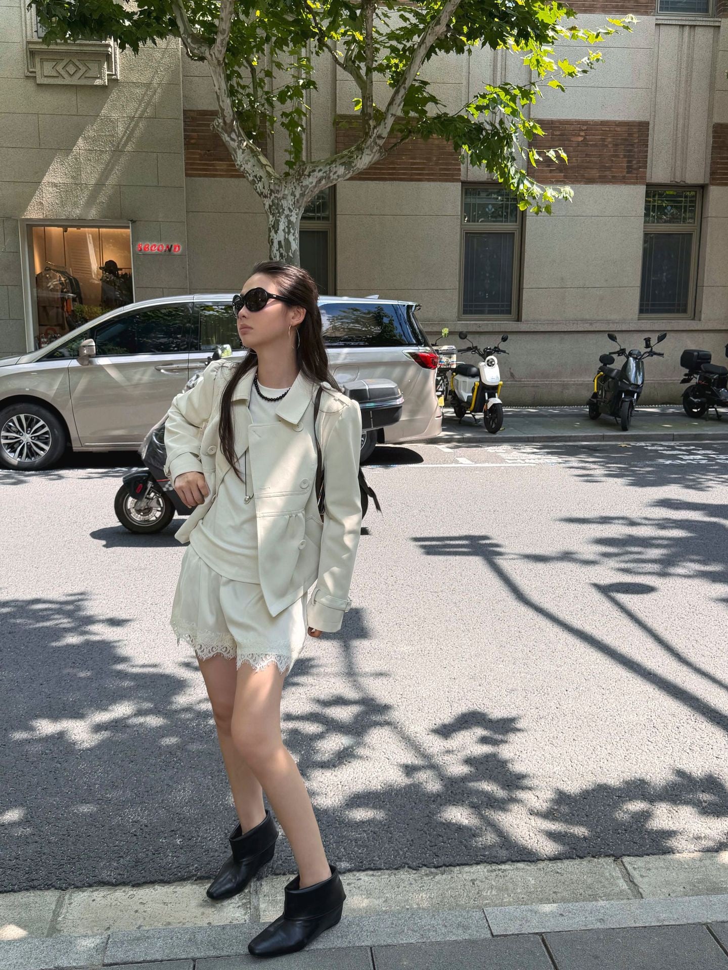 Ivory Cream Vintage Inspired Cropped Jacket Street Style Outfit