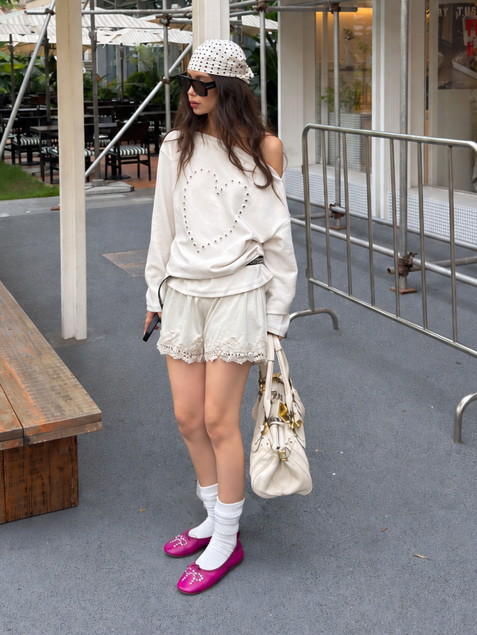 Full-length look with ivory lace-trim shorts